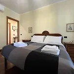 דירה Appia Nuova Lucrezia *