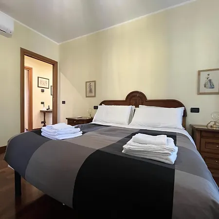 Apartment Appia Nuova Lucrezia *