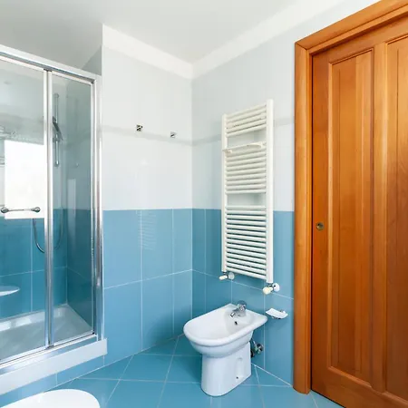 Apartment Appia Nuova Lucrezia