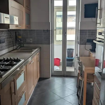 Appia Nuova Lucrezia Apartment